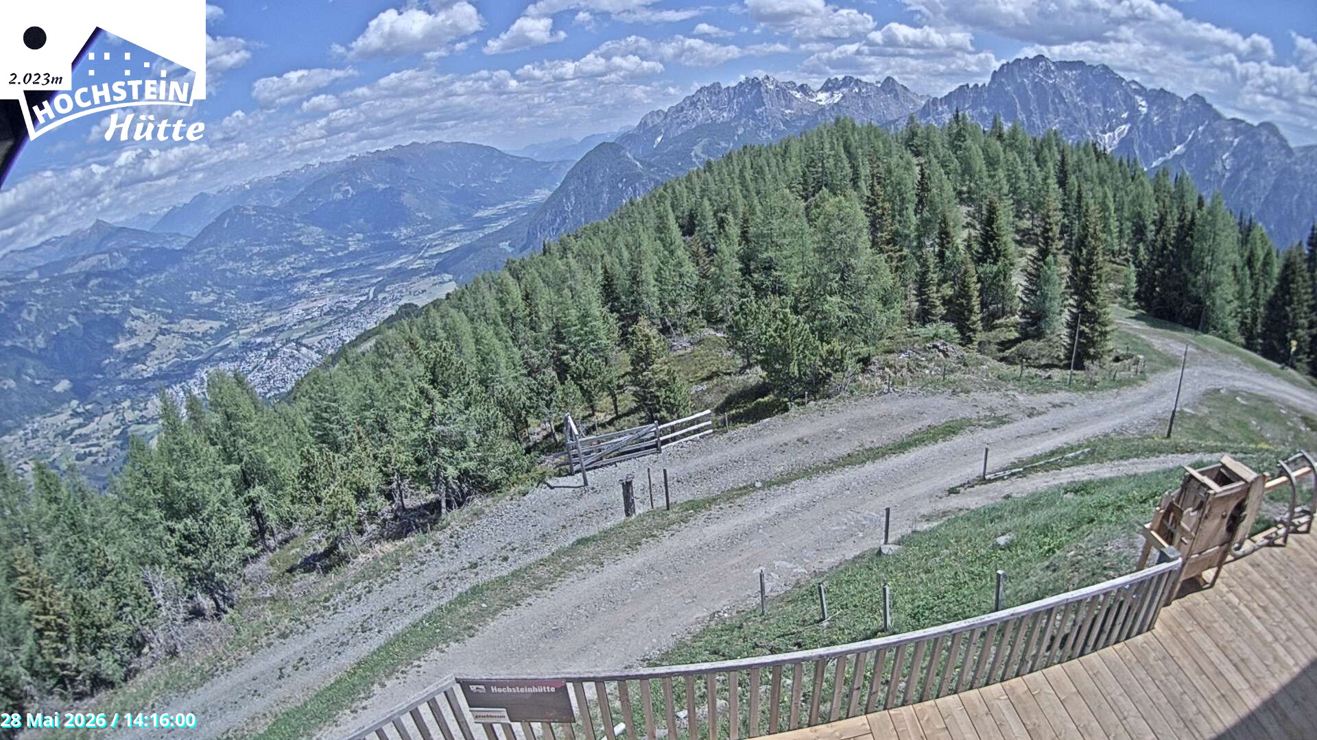 Archiv Foto Webcam Sicht von der Hochsteinhütte auf 2057 Meter