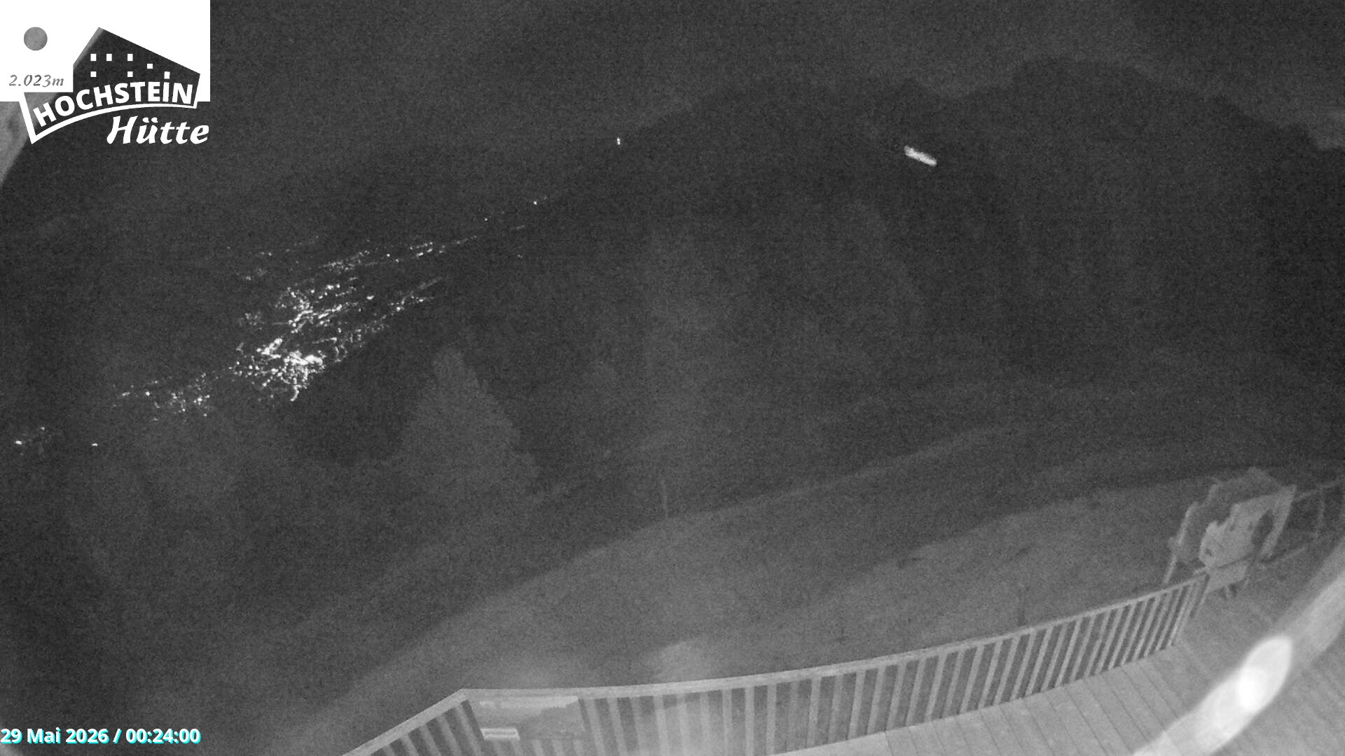 Archiv Foto Webcam Sicht von der Hochsteinhütte auf 2057 Meter