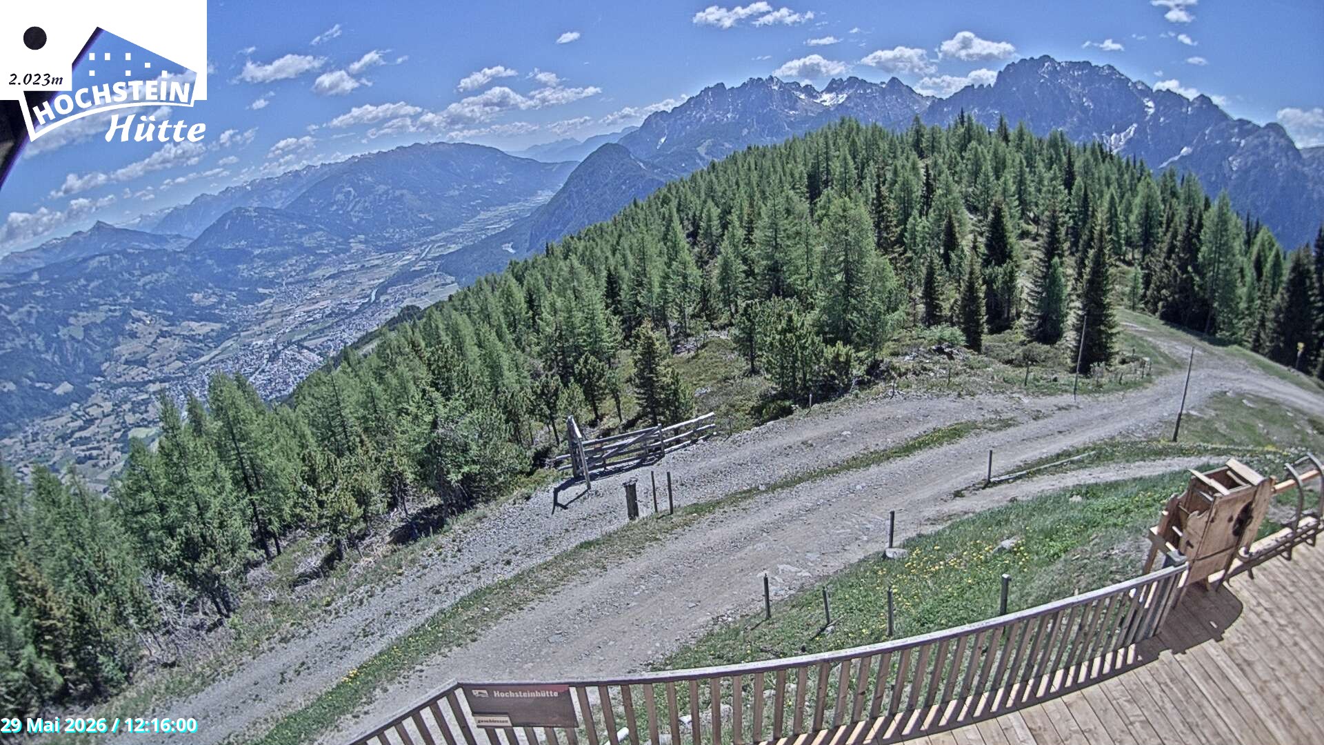 Archiv Foto Webcam Sicht von der Hochsteinhütte auf 2057 Meter