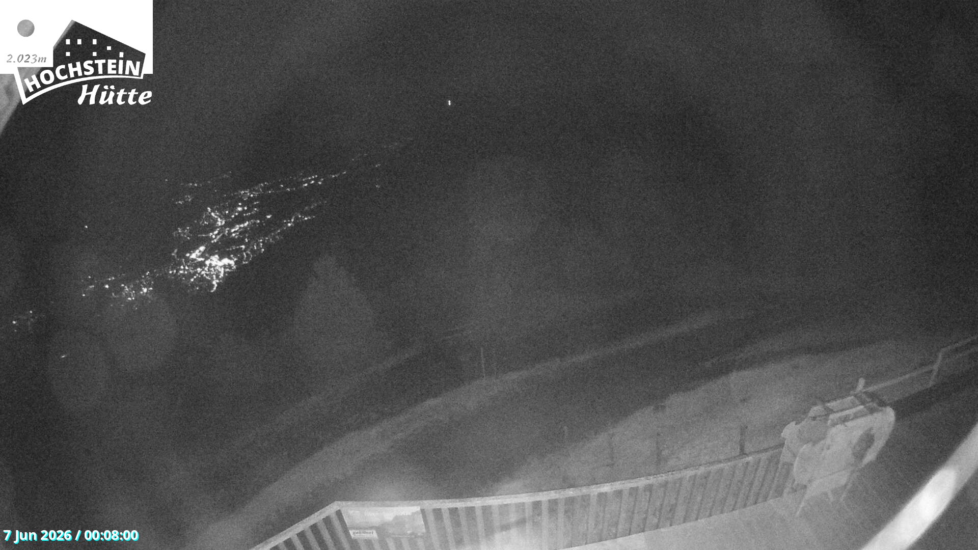 Archiv Foto Webcam Sicht von der Hochsteinhütte auf 2057 Meter