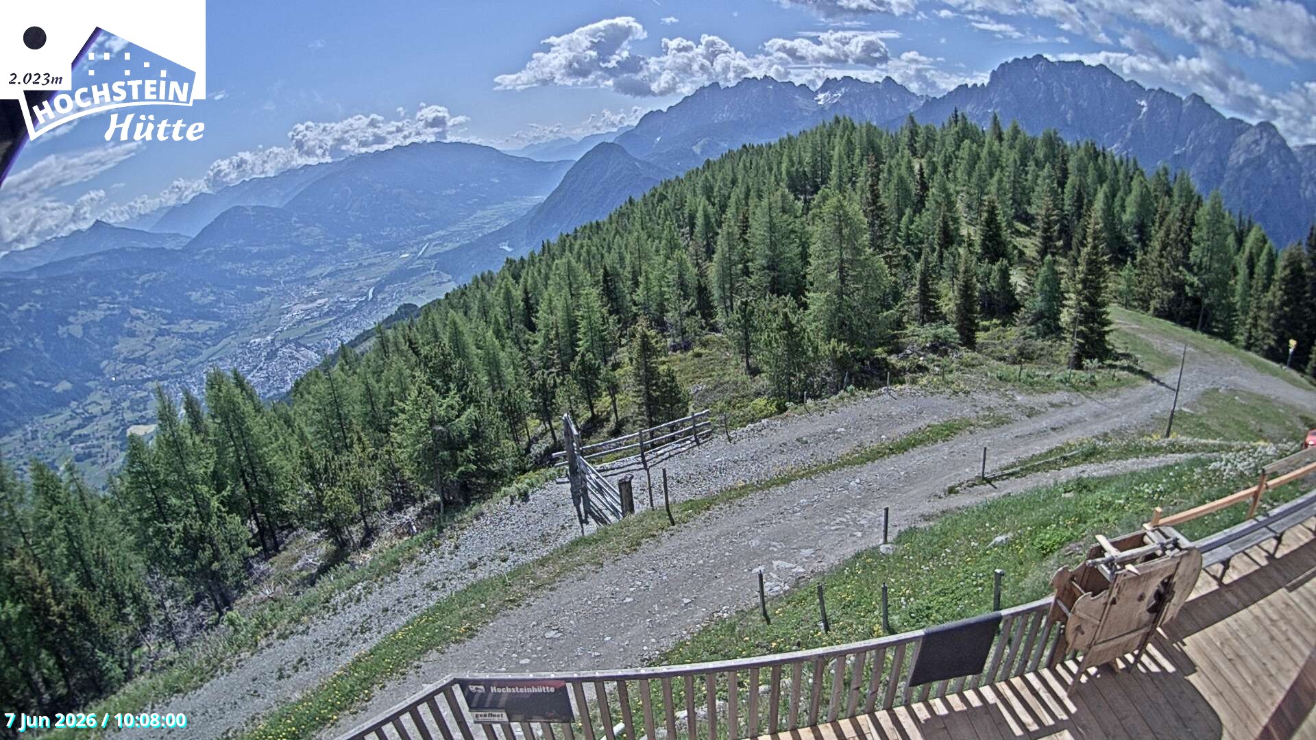 Archiv Foto Webcam Sicht von der Hochsteinhütte auf 2057 Meter