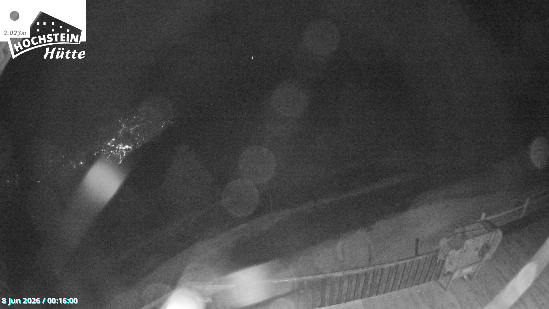 Archiv Foto Webcam Sicht von der Hochsteinhütte auf 2057 Meter