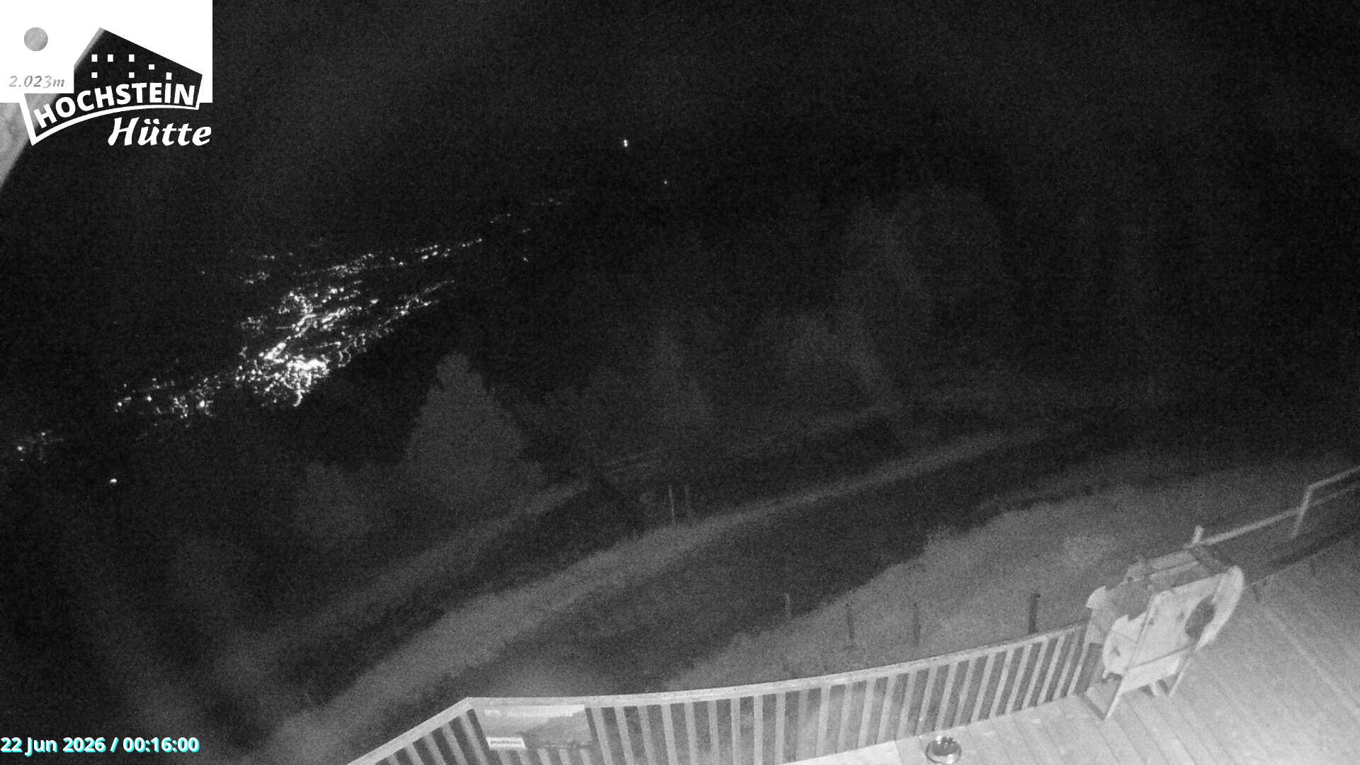 Archiv Foto Webcam Sicht von der Hochsteinhütte auf 2057 Meter