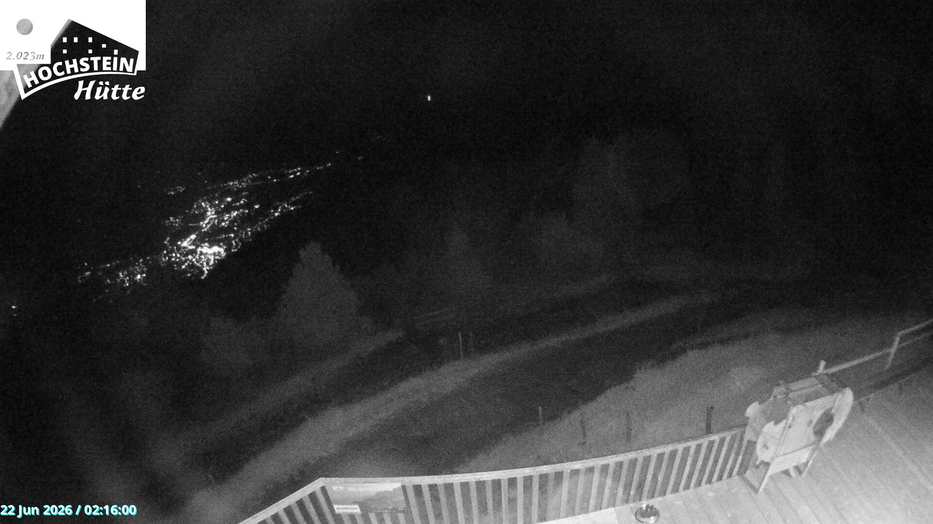 Archiv Foto Webcam Sicht von der Hochsteinhütte auf 2057 Meter