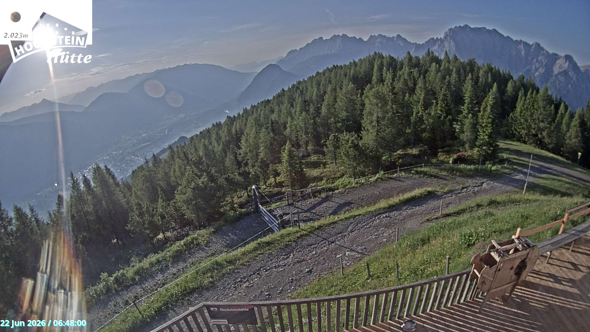 Archiv Foto Webcam Sicht von der Hochsteinhütte auf 2057 Meter