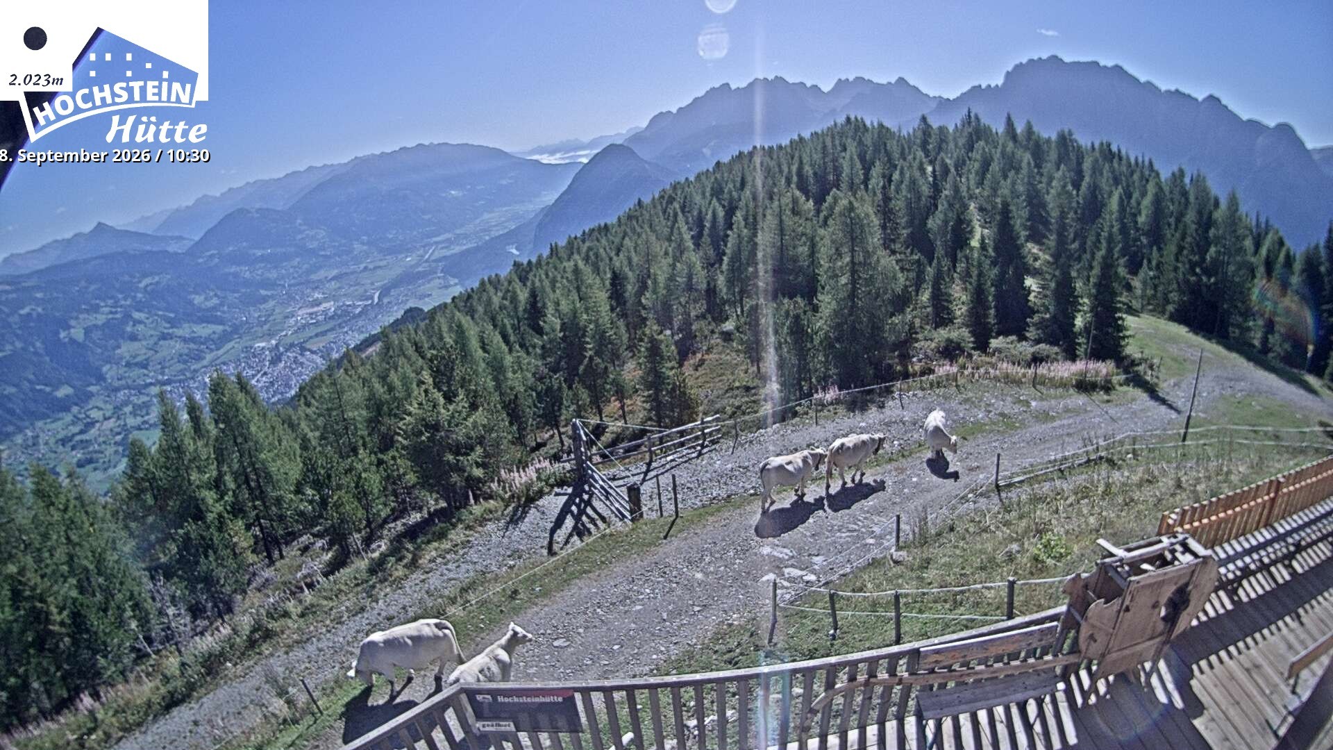 Archiv Foto Webcam Sicht von der Hochsteinhütte auf 2057 Meter