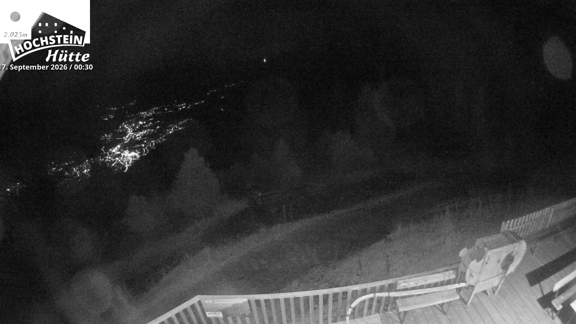 Archiv Foto Webcam Sicht von der Hochsteinhütte auf 2057 Meter