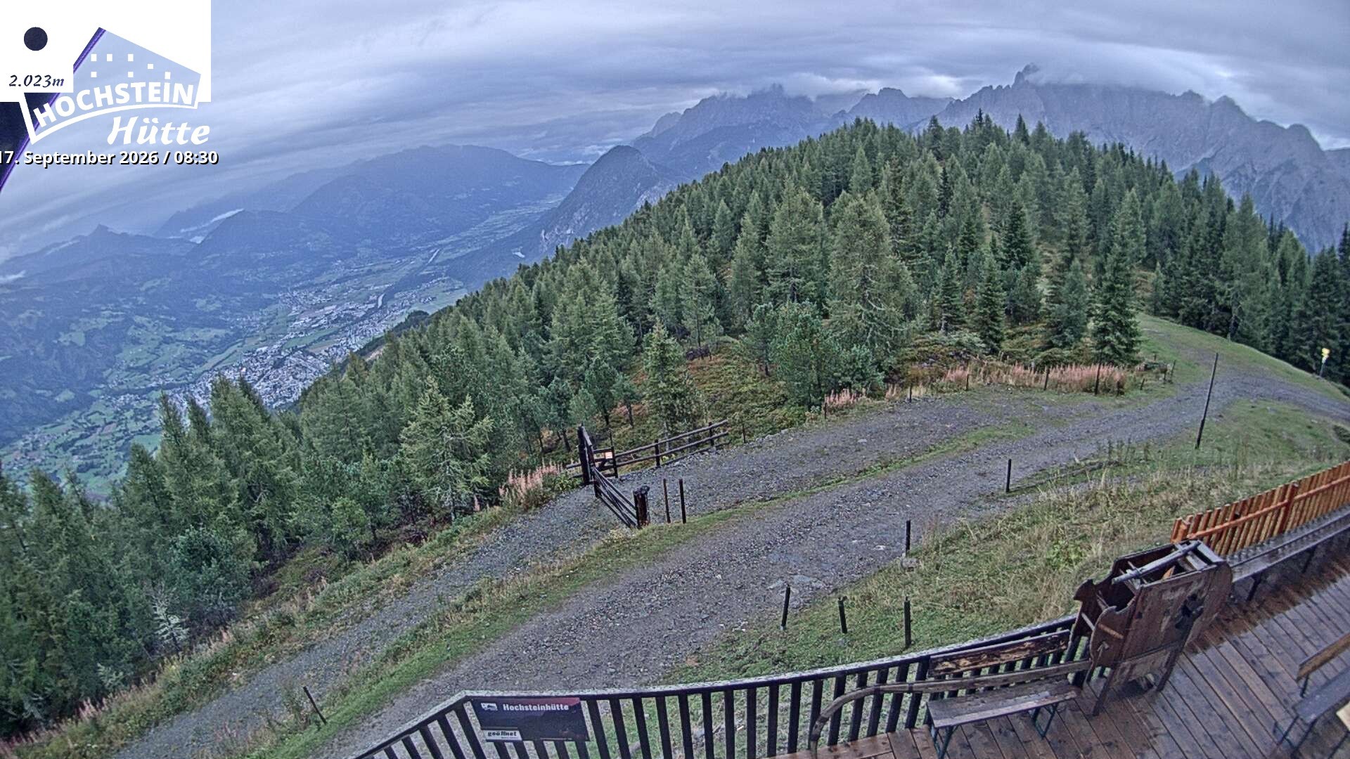 Archiv Foto Webcam Sicht von der Hochsteinhütte auf 2057 Meter