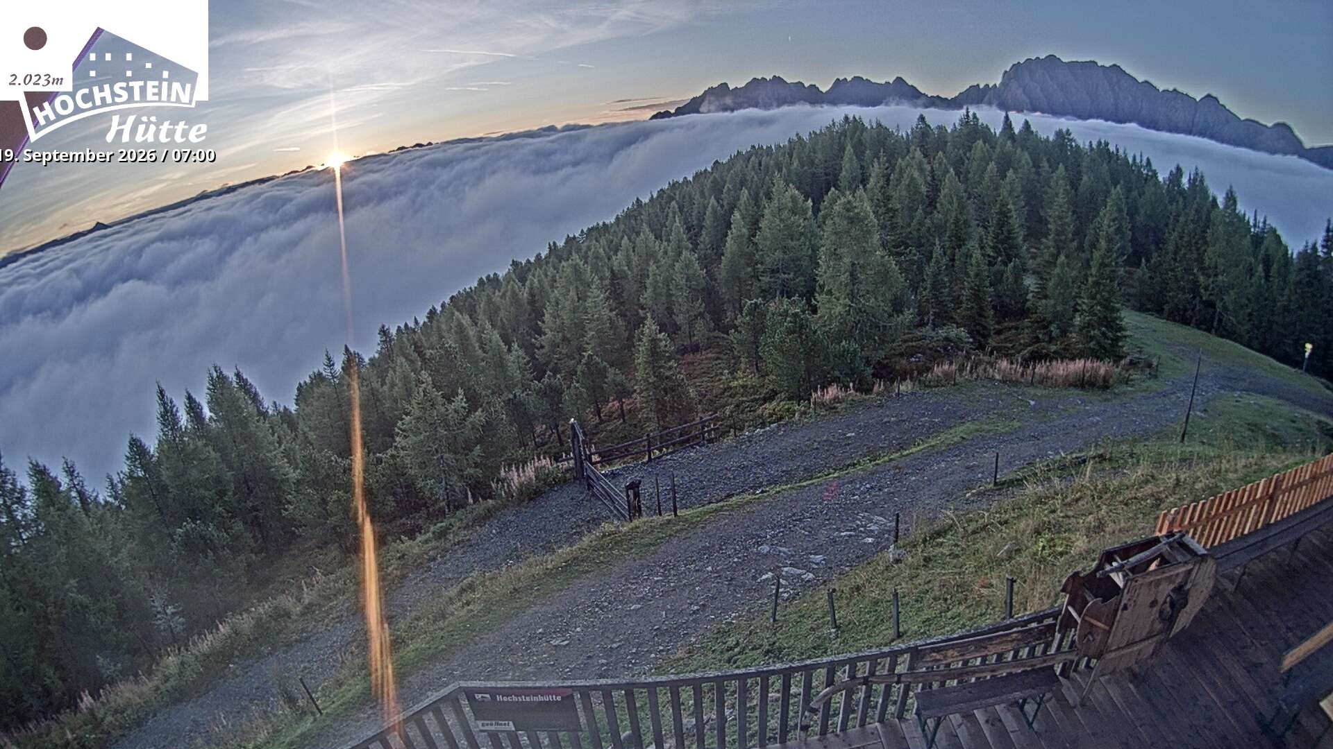 Archiv Foto Webcam Sicht von der Hochsteinhütte auf 2057 Meter