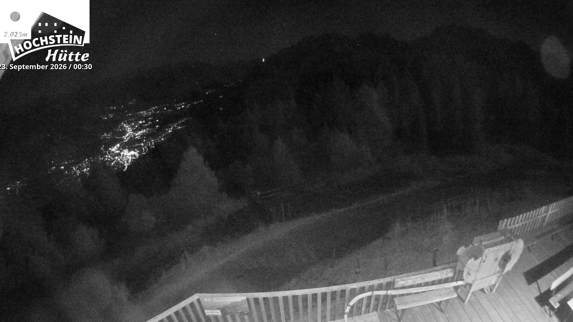 Archiv Foto Webcam Sicht von der Hochsteinhütte auf 2057 Meter