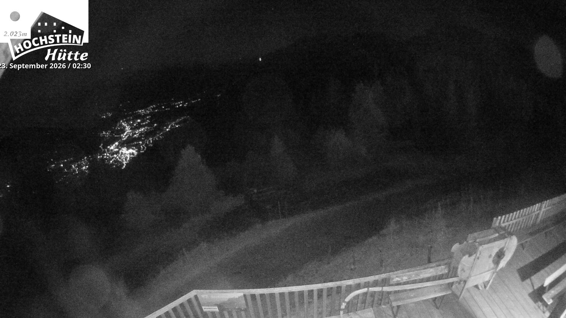Archiv Foto Webcam Sicht von der Hochsteinhütte auf 2057 Meter