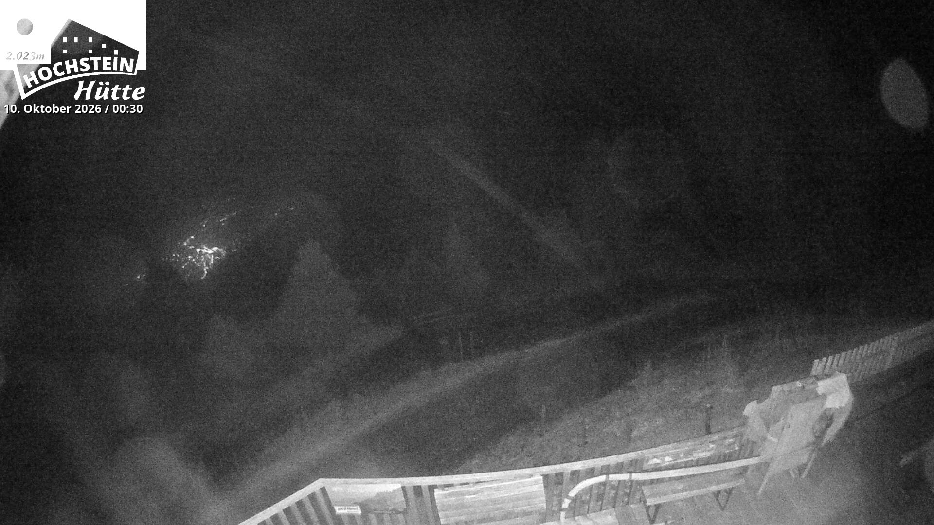 Archiv Foto Webcam Sicht von der Hochsteinhütte auf 2057 Meter