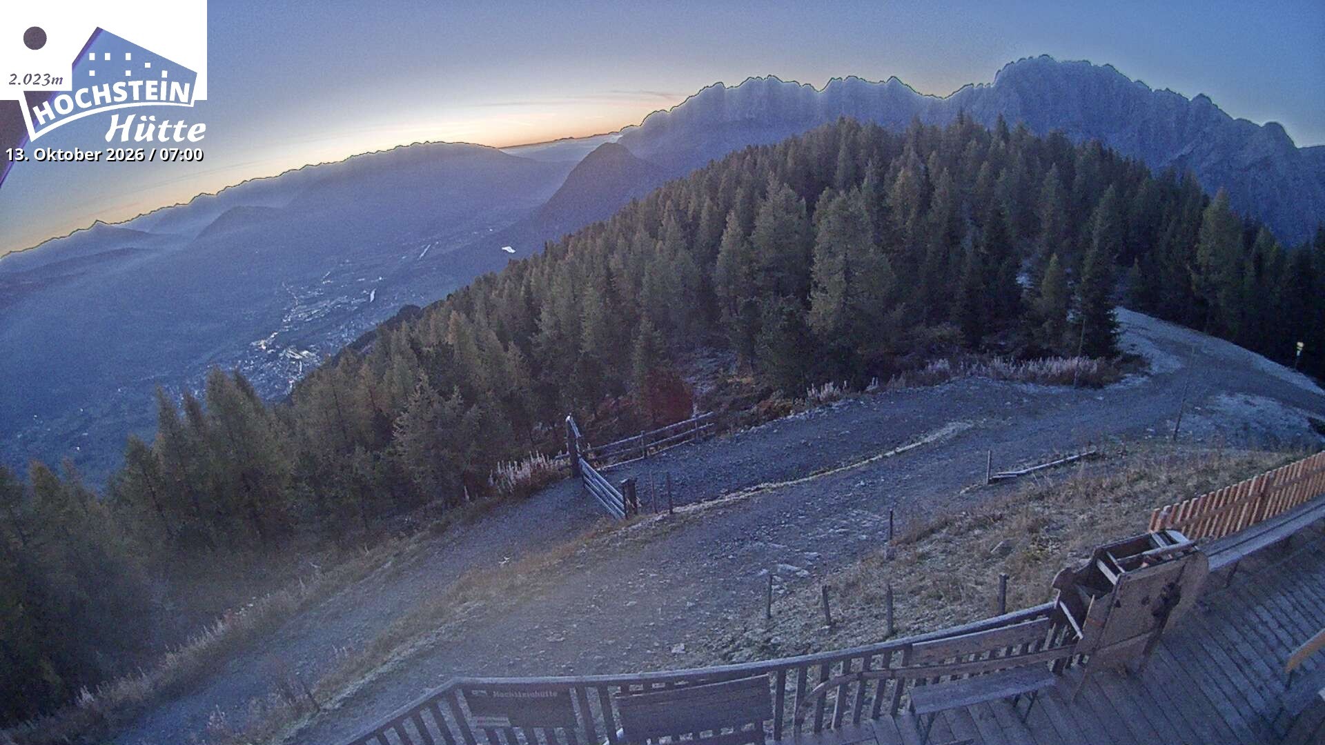 Archiv Foto Webcam Sicht von der Hochsteinhütte auf 2057 Meter
