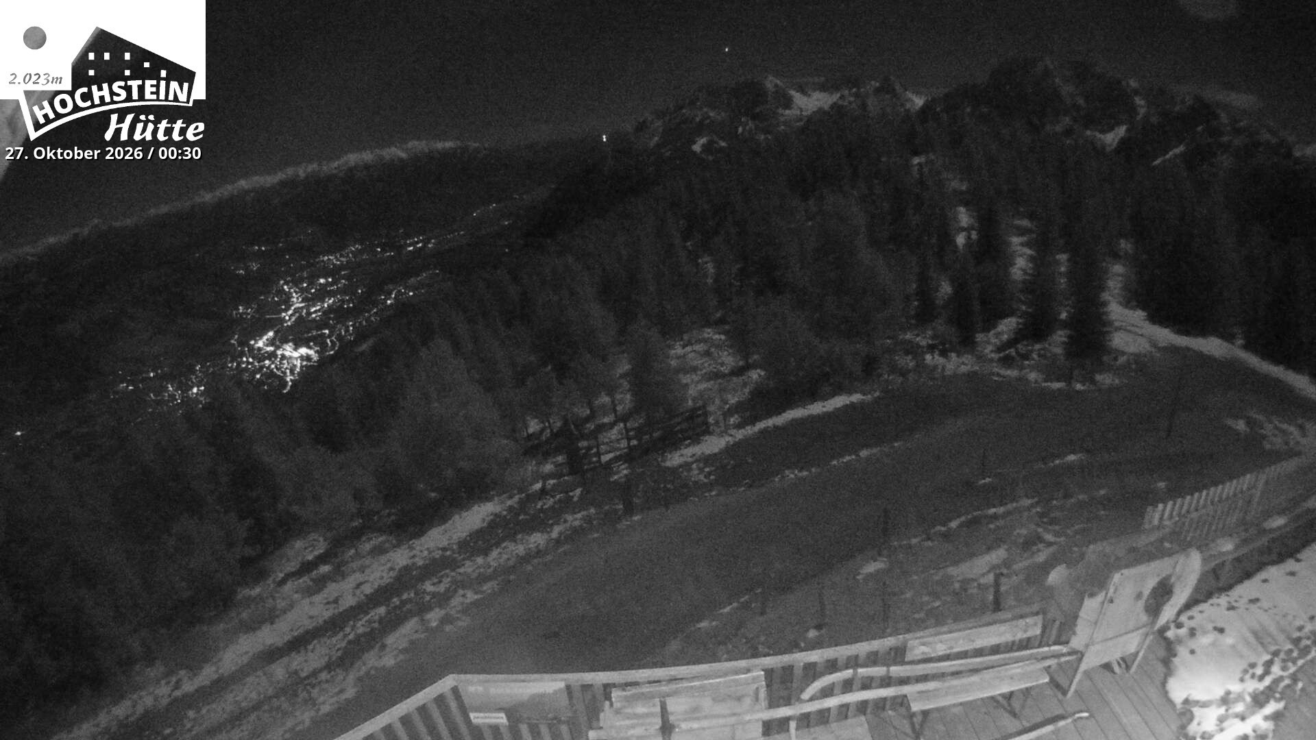Archiv Foto Webcam Sicht von der Hochsteinhütte auf 2057 Meter