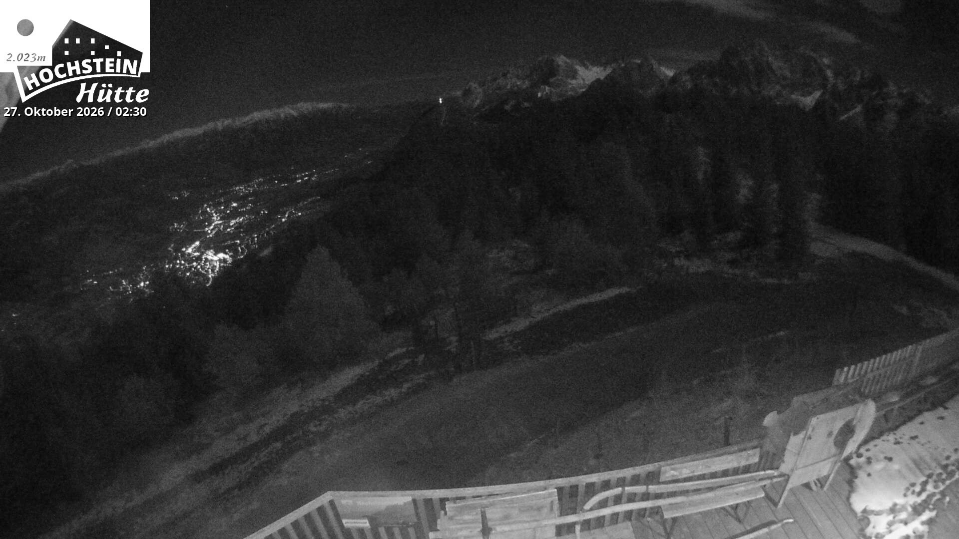 Archiv Foto Webcam Sicht von der Hochsteinhütte auf 2057 Meter