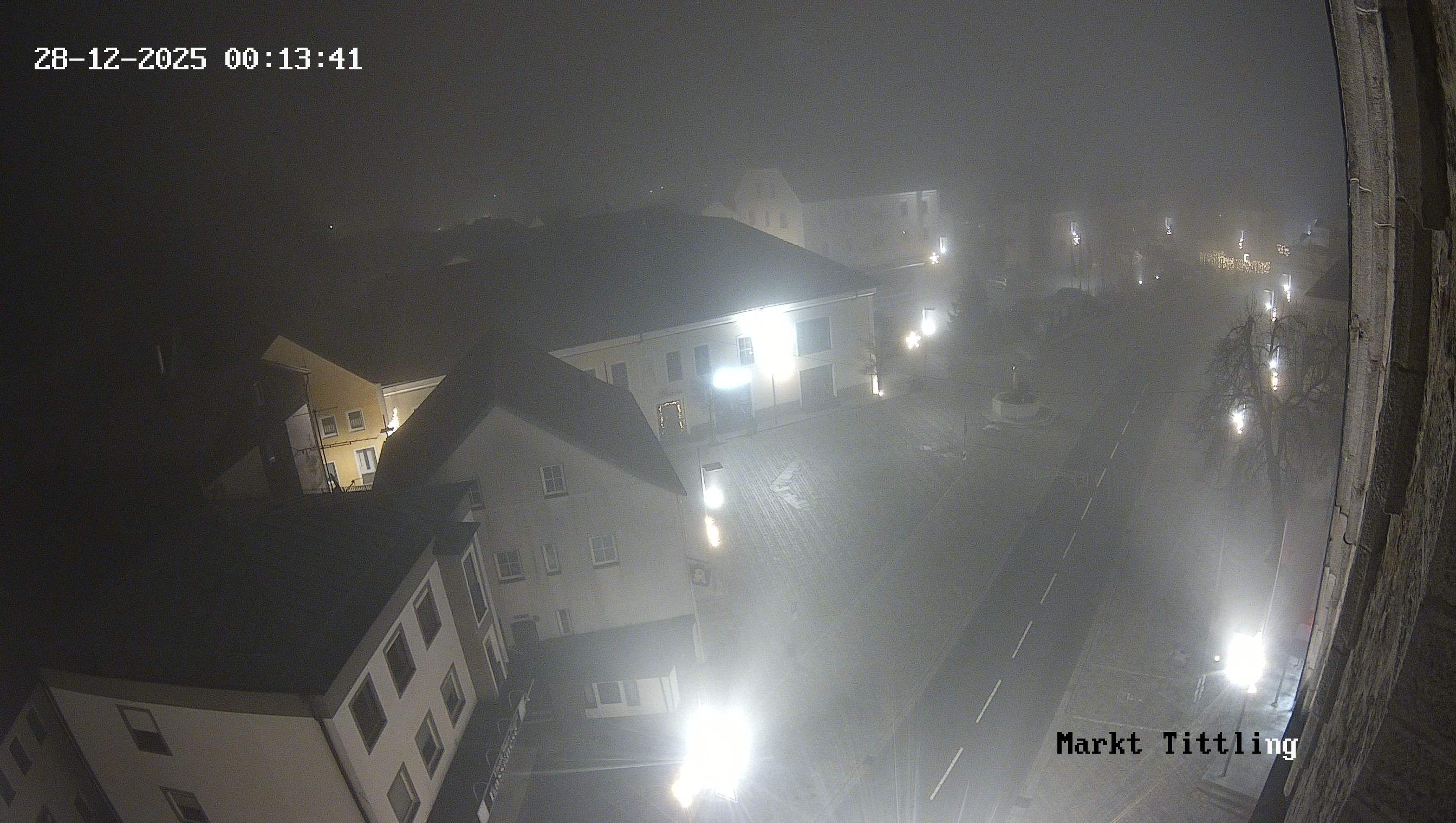 Archiv Foto Webcam Marktplatz in Tittling