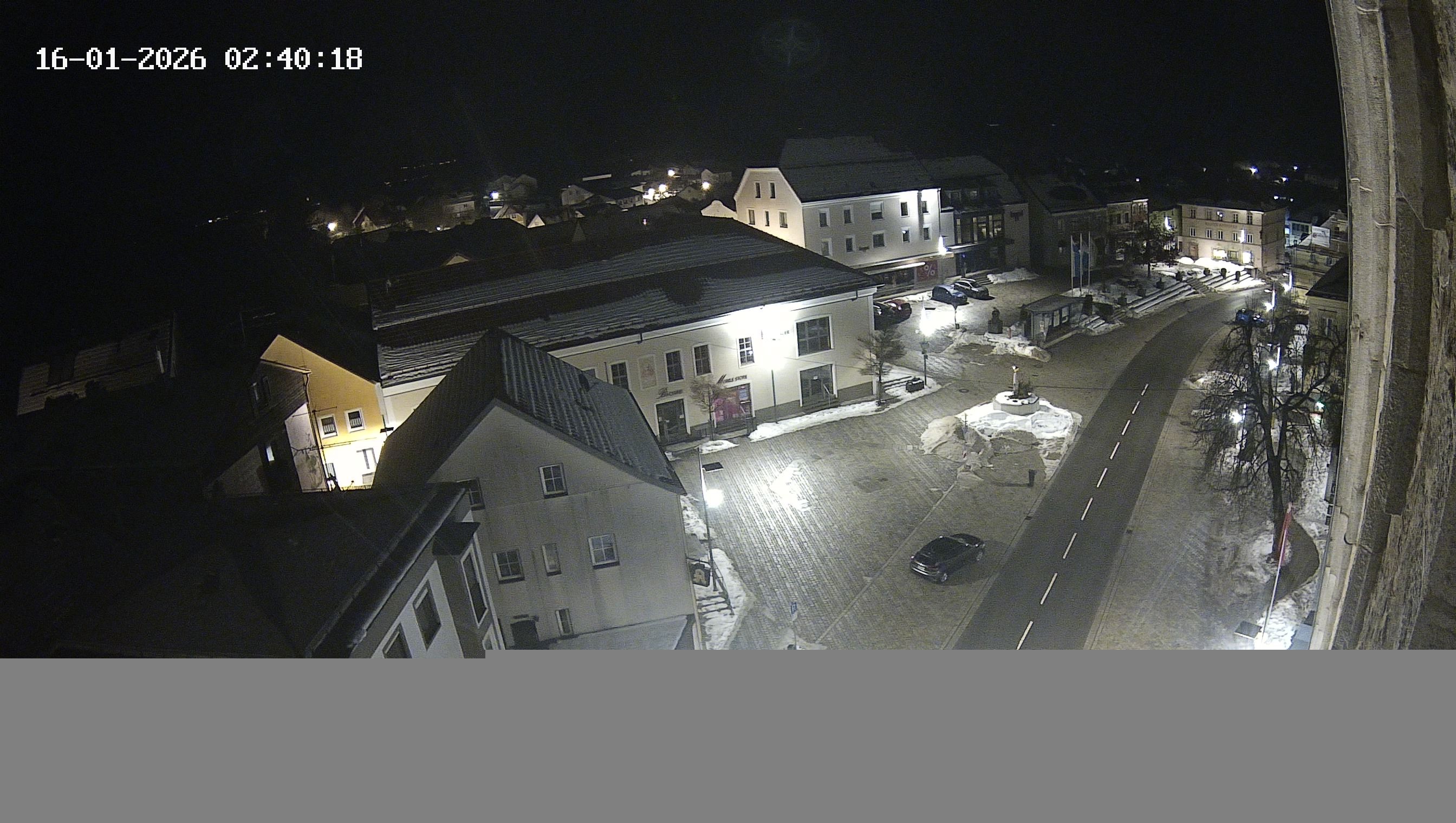 Archiv Foto Webcam Marktplatz in Tittling