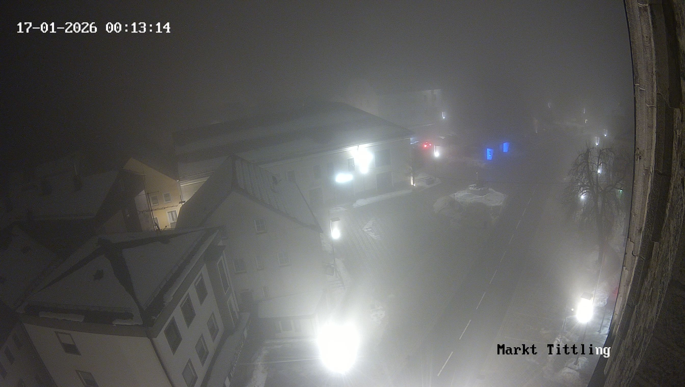 Archiv Foto Webcam Marktplatz in Tittling