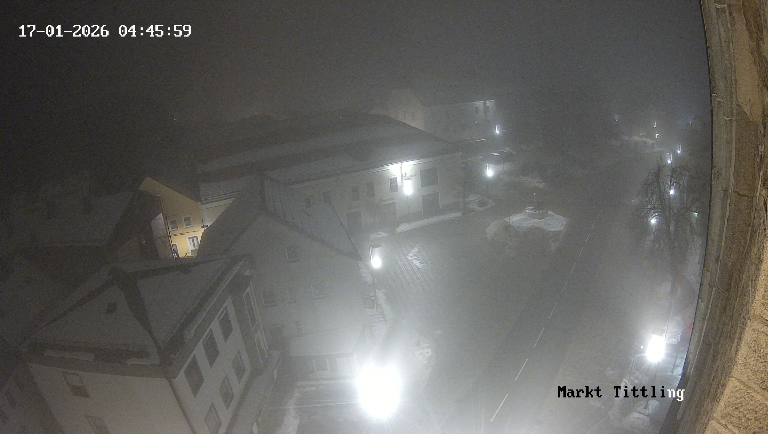 Archiv Foto Webcam Marktplatz in Tittling
