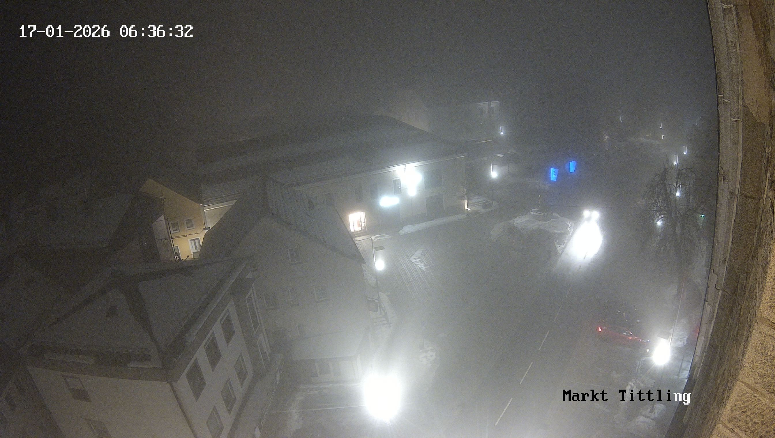 Archiv Foto Webcam Marktplatz in Tittling