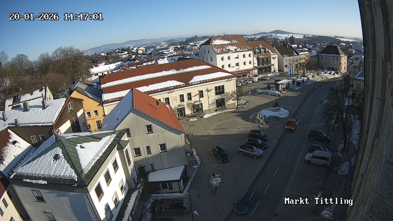 Archiv Foto Webcam Marktplatz in Tittling