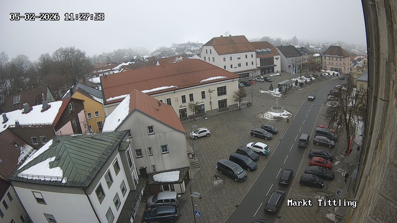 Archiv Foto Webcam Marktplatz in Tittling