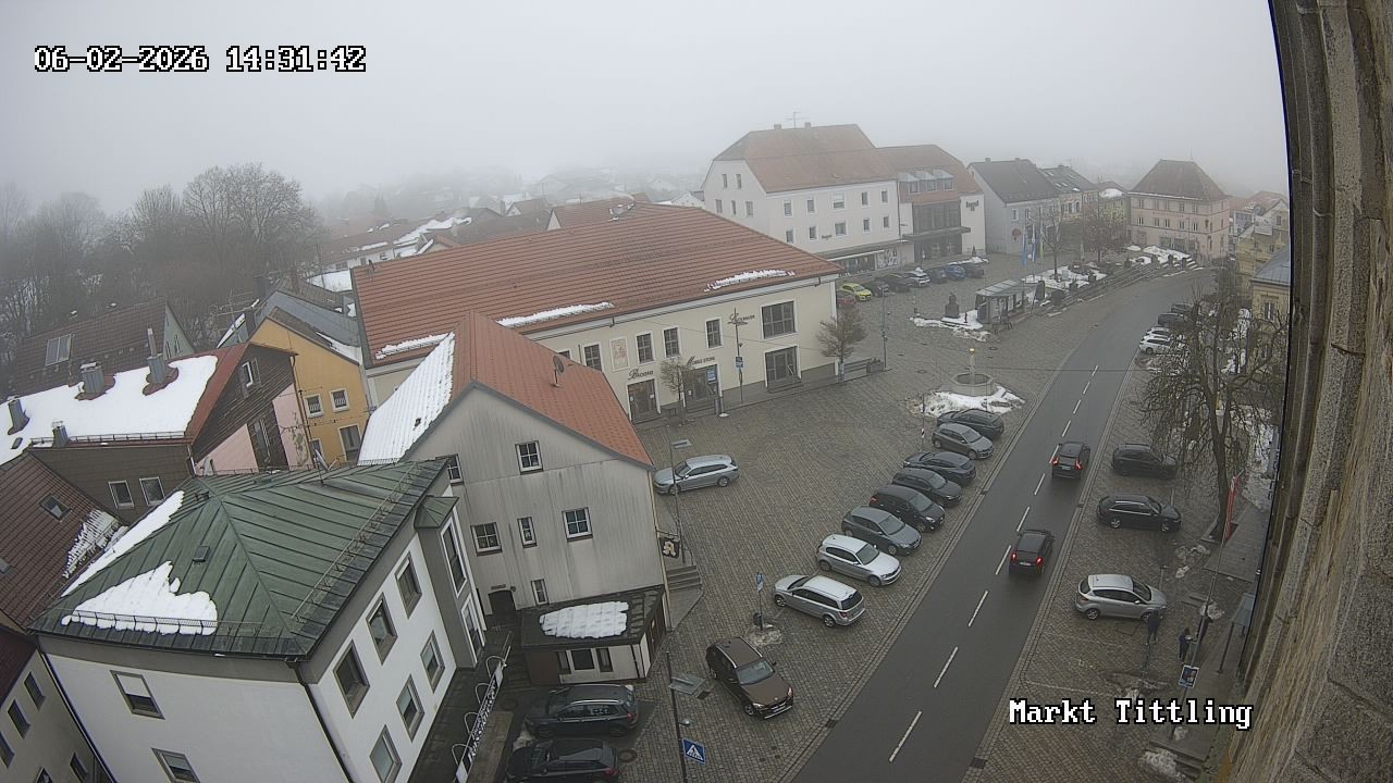 Archiv Foto Webcam Marktplatz in Tittling