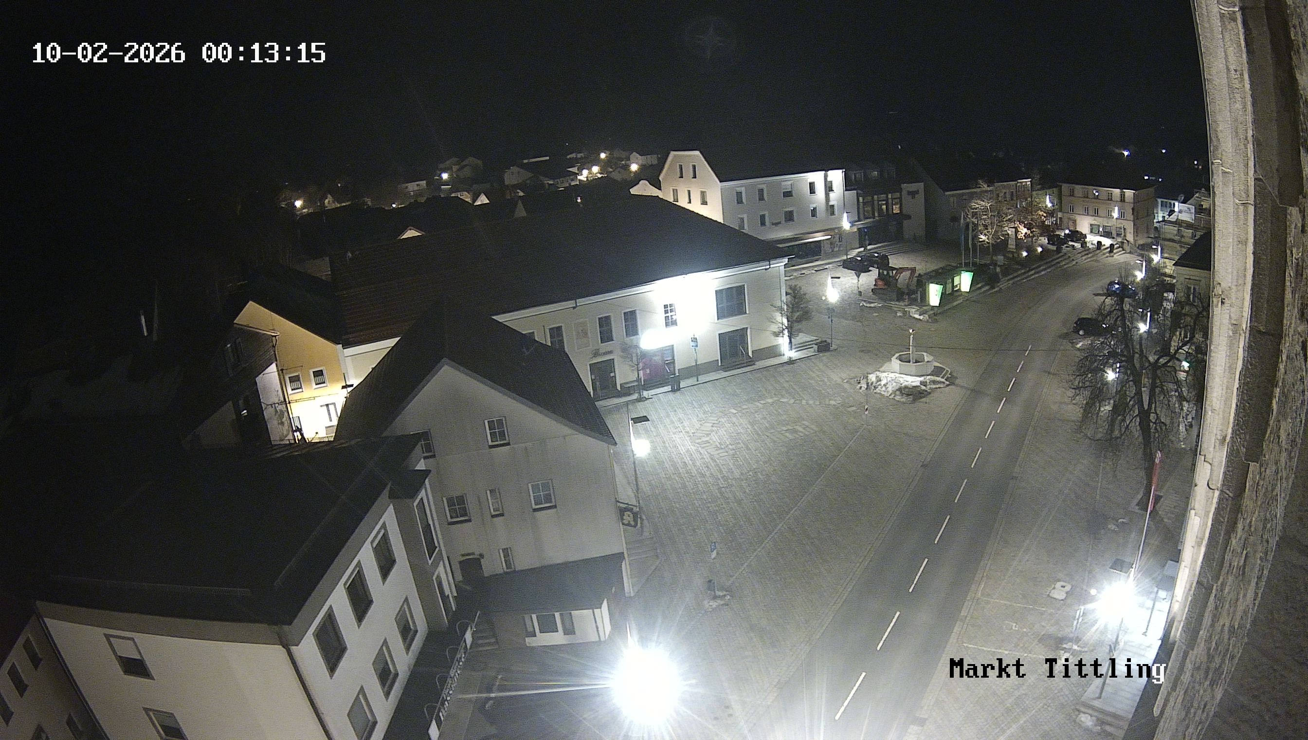 Archiv Foto Webcam Marktplatz in Tittling