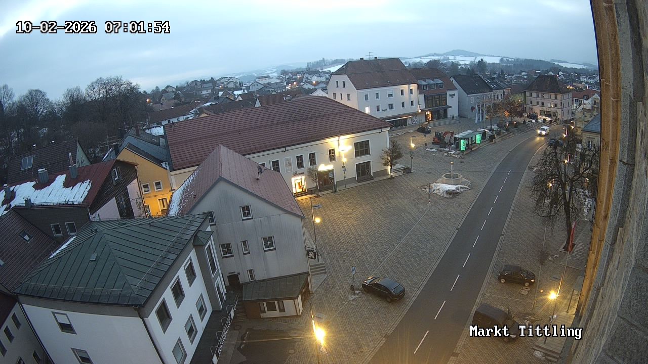 Archiv Foto Webcam Marktplatz in Tittling