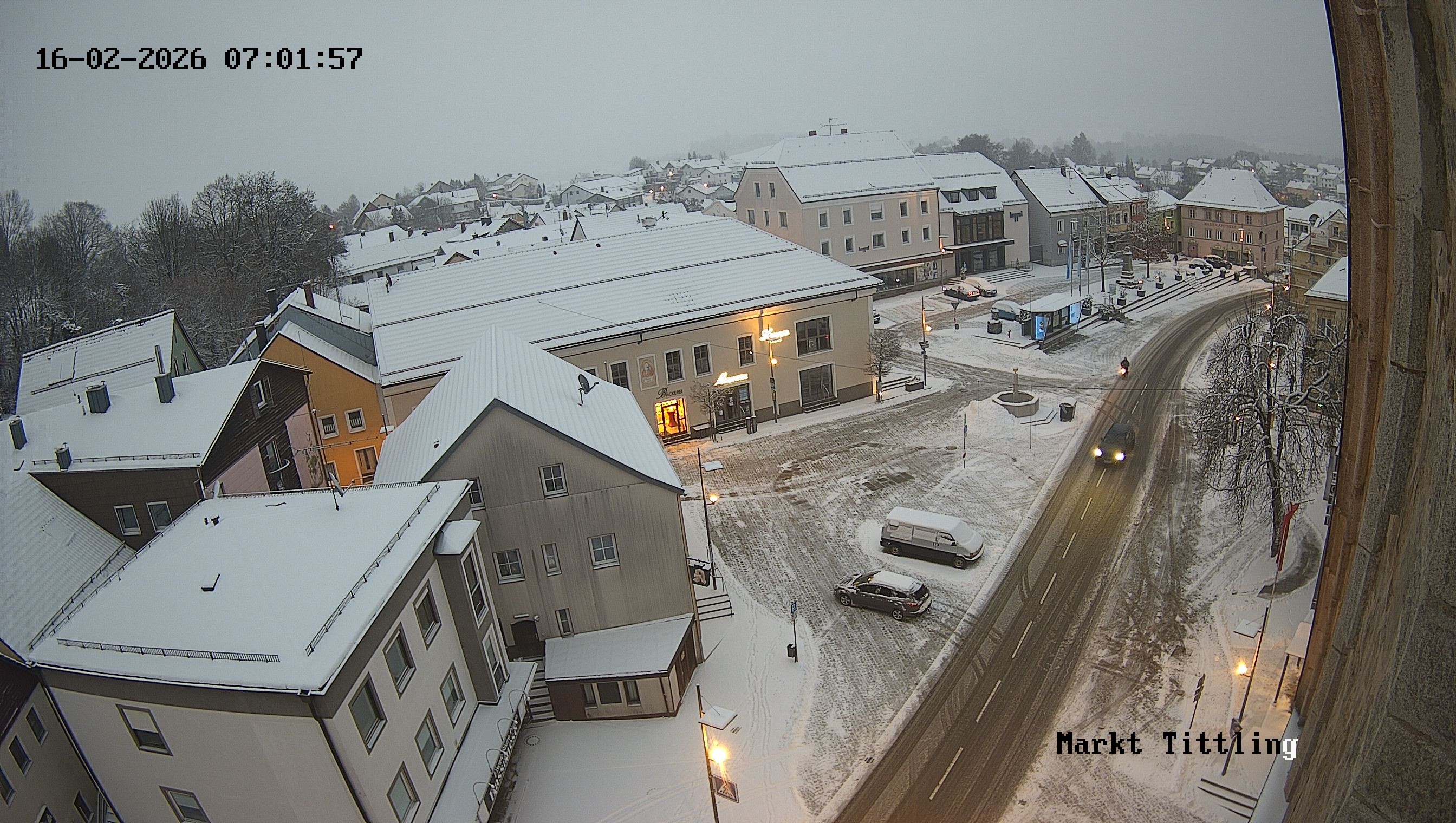 Archiv Foto Webcam Marktplatz in Tittling