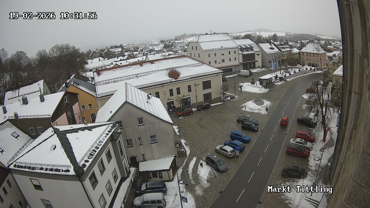 Archiv Foto Webcam Marktplatz in Tittling