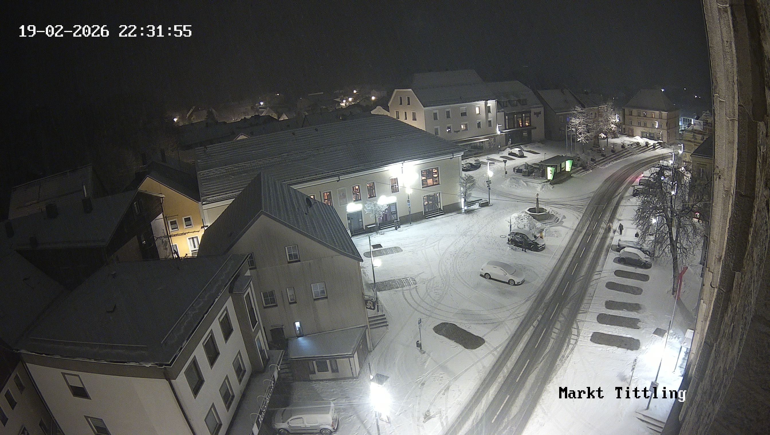 Archiv Foto Webcam Marktplatz in Tittling