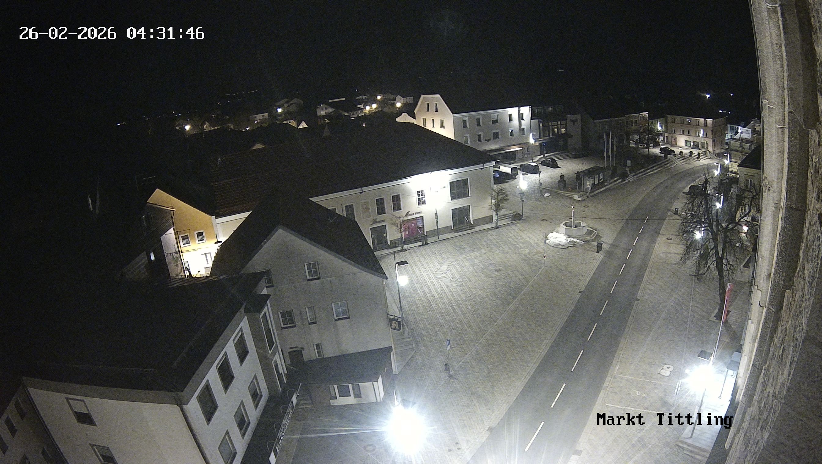 Archiv Foto Webcam Marktplatz in Tittling