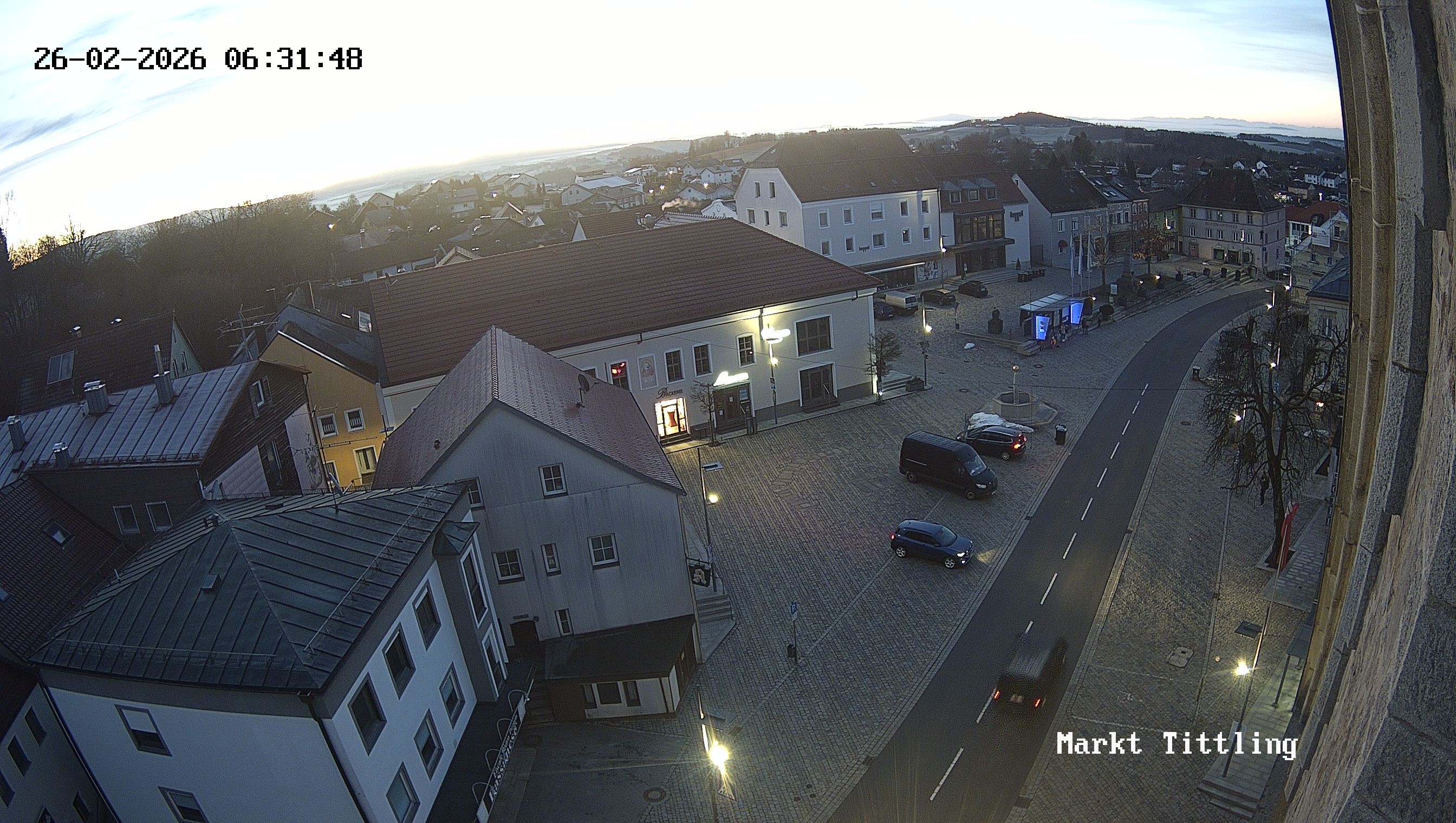 Archiv Foto Webcam Marktplatz in Tittling