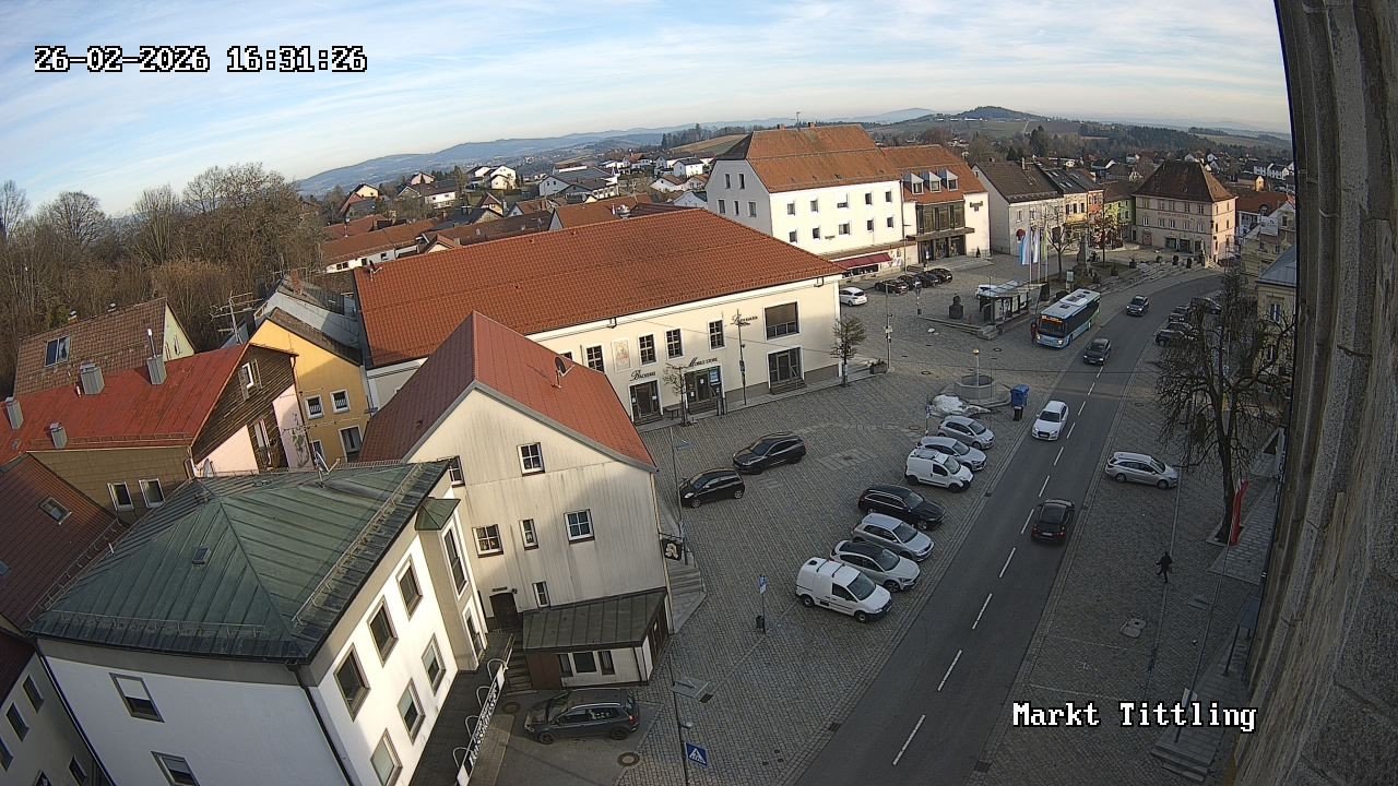 Archiv Foto Webcam Marktplatz in Tittling