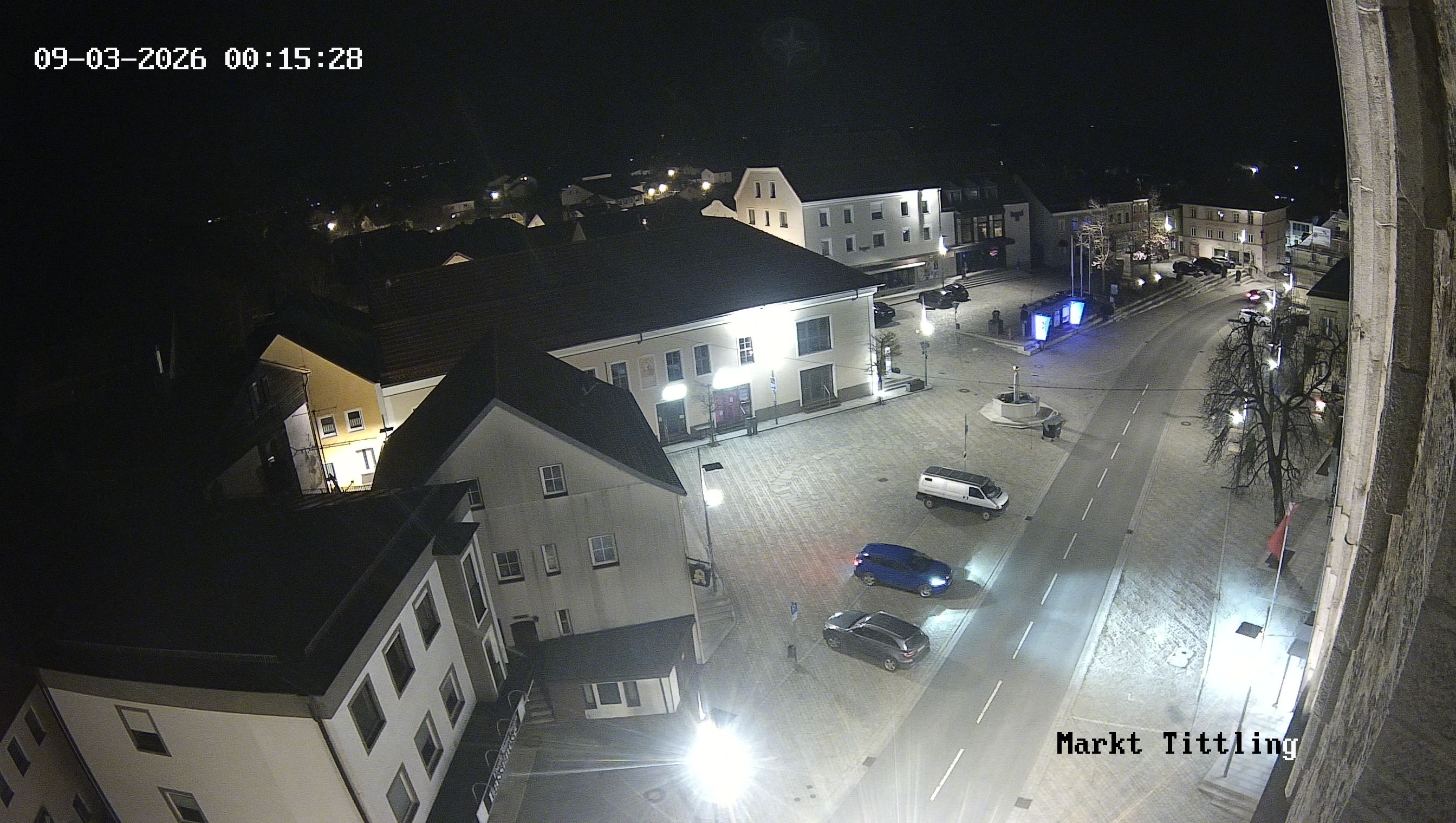 Archiv Foto Webcam Marktplatz in Tittling