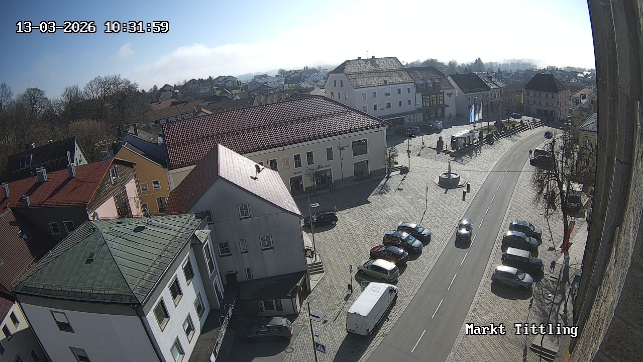 Archiv Foto Webcam Marktplatz in Tittling