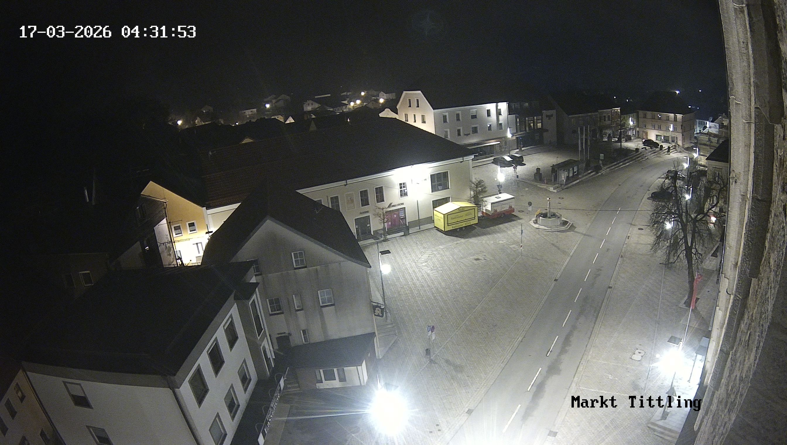 Archived image Webcam Tittling Market Square