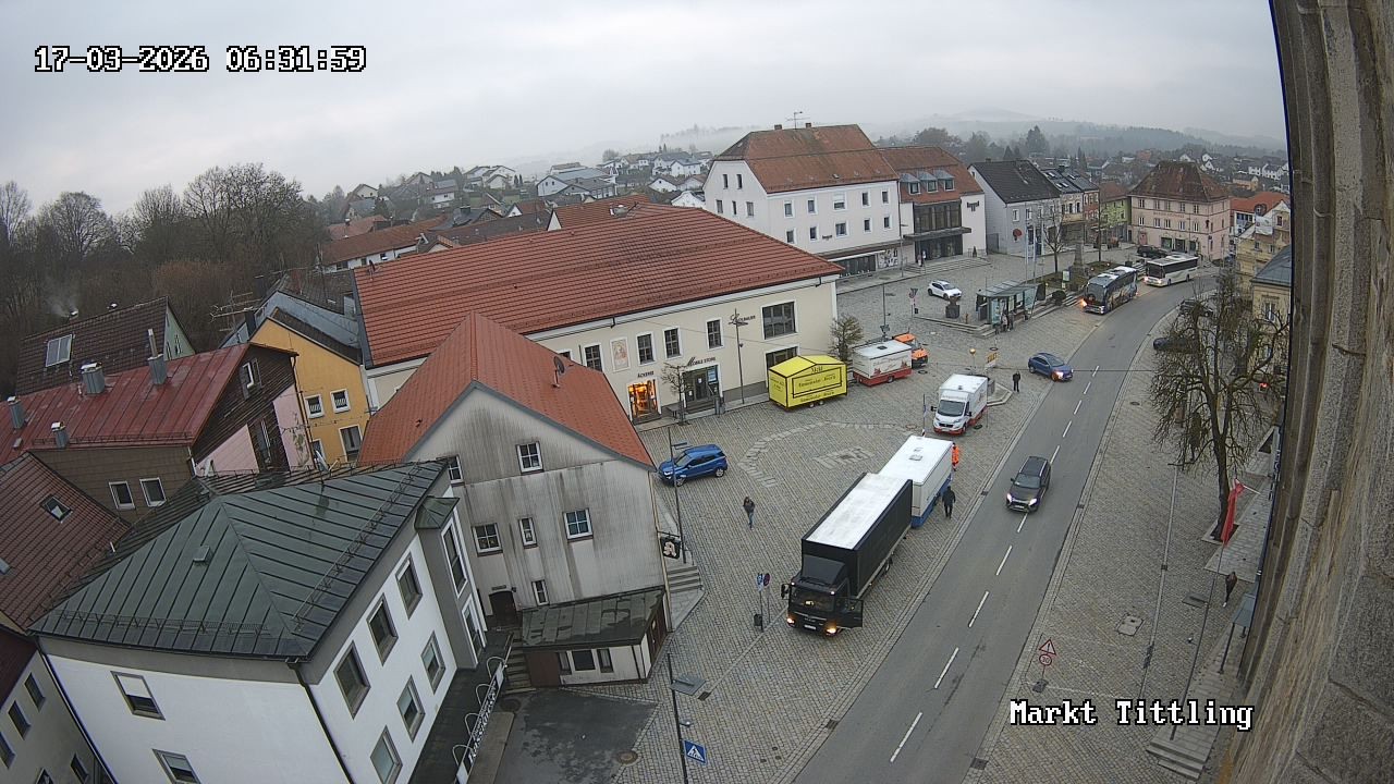 Archived image Webcam Tittling Market Square