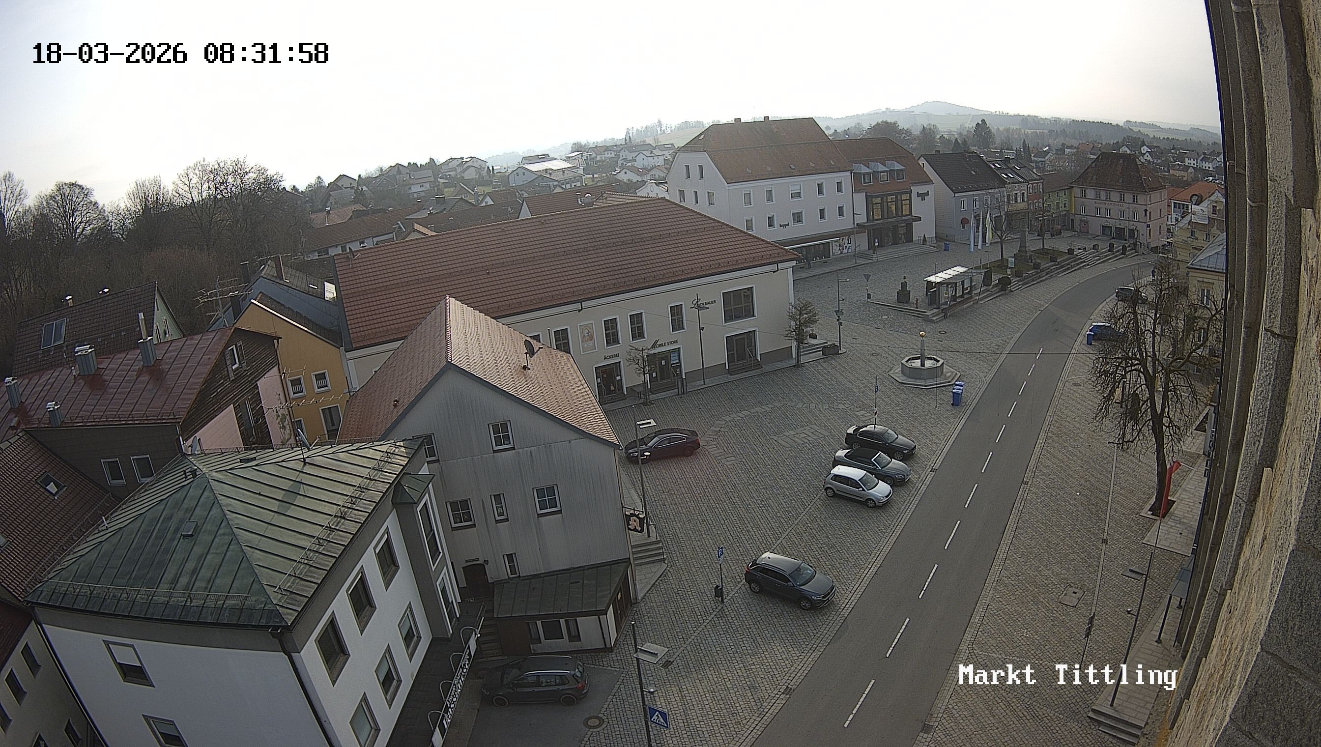 Archiv Foto Webcam Marktplatz in Tittling