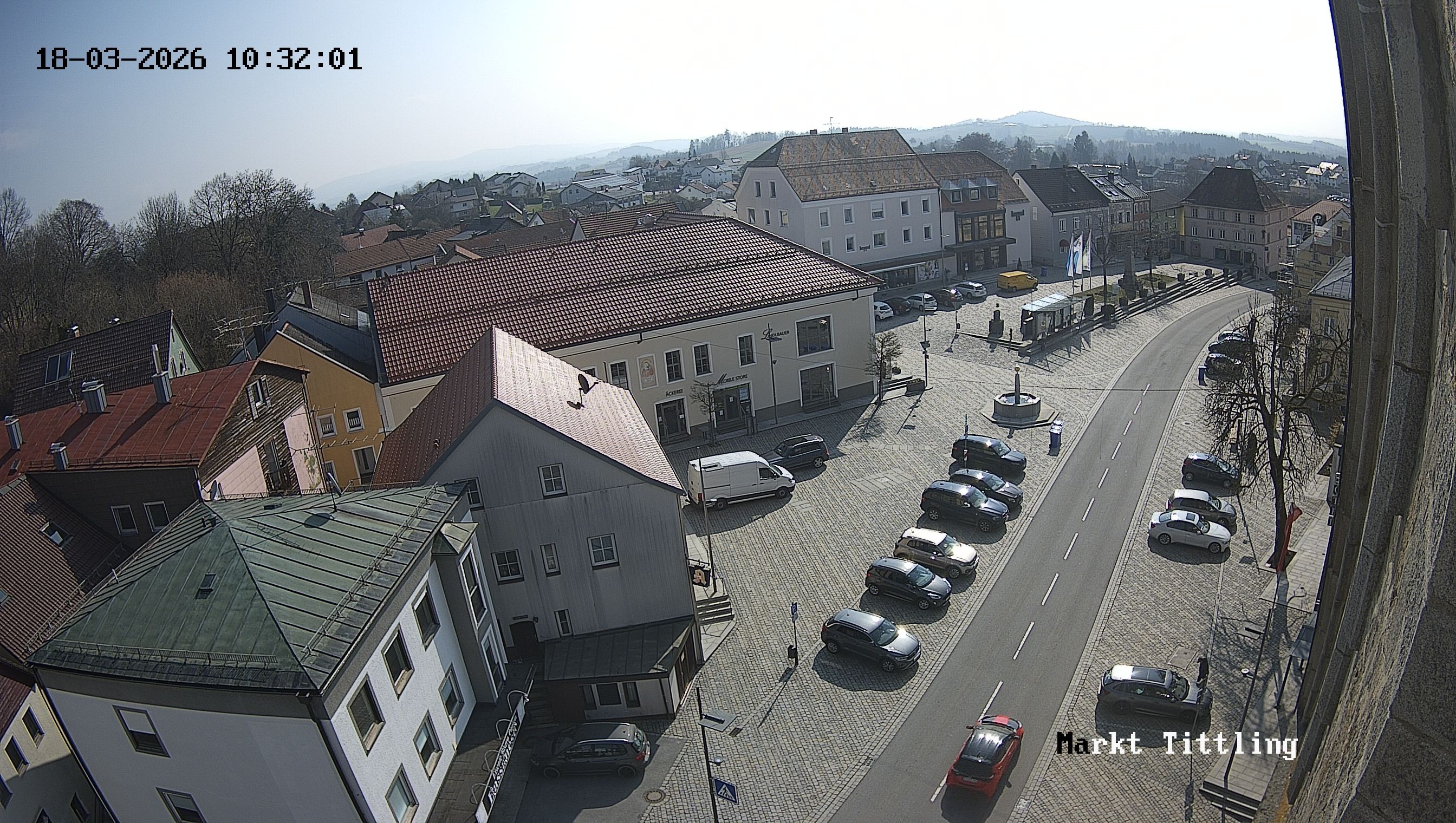 Archiv Foto Webcam Marktplatz in Tittling