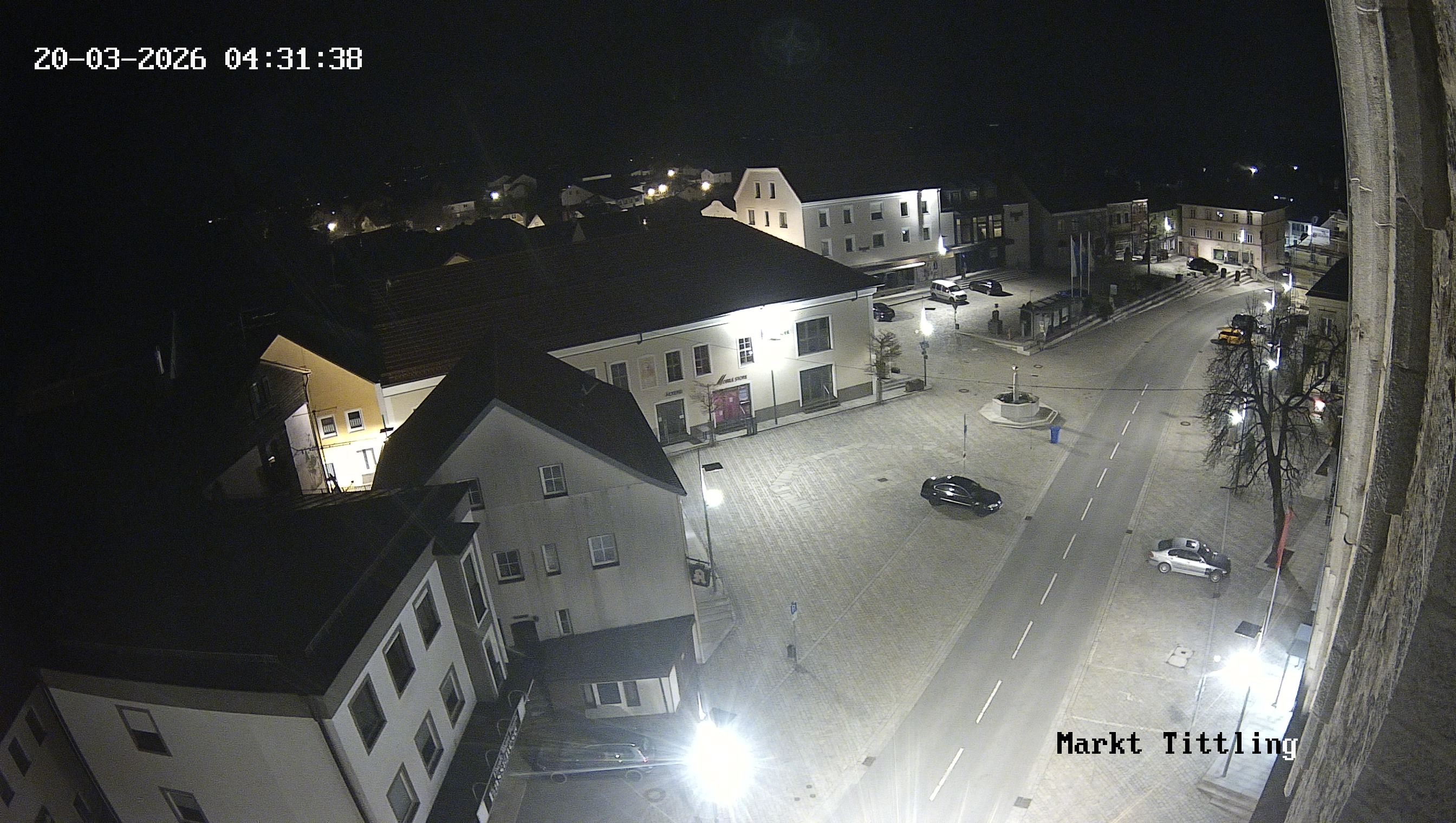 Archiv Foto Webcam Marktplatz in Tittling