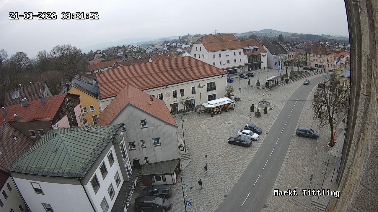Archiv Foto Webcam Marktplatz in Tittling