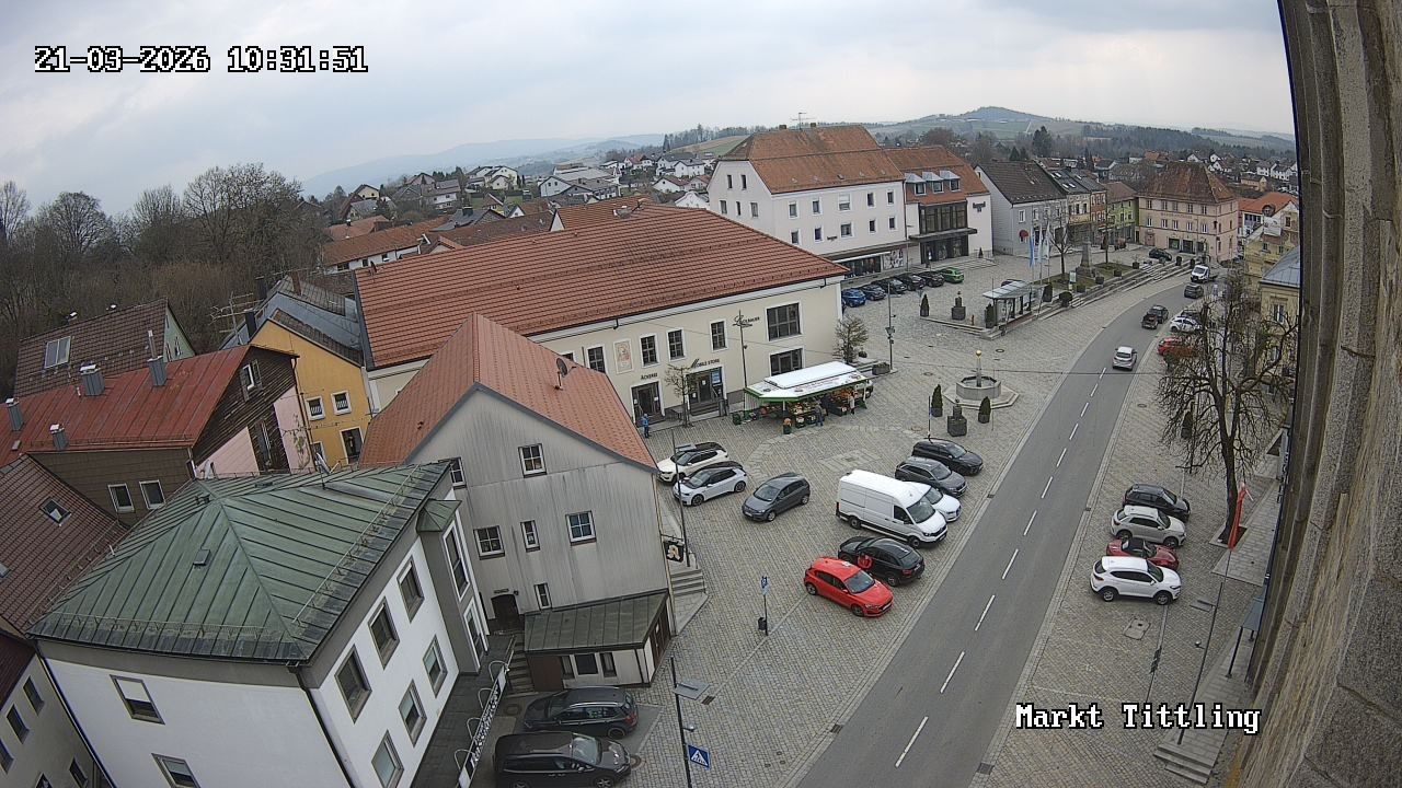 Archiv Foto Webcam Marktplatz in Tittling