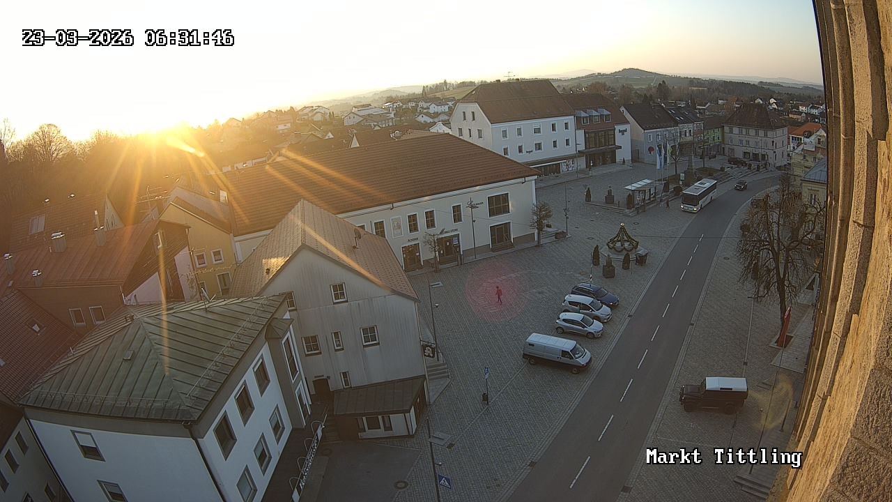 Archiv Foto Webcam Marktplatz in Tittling