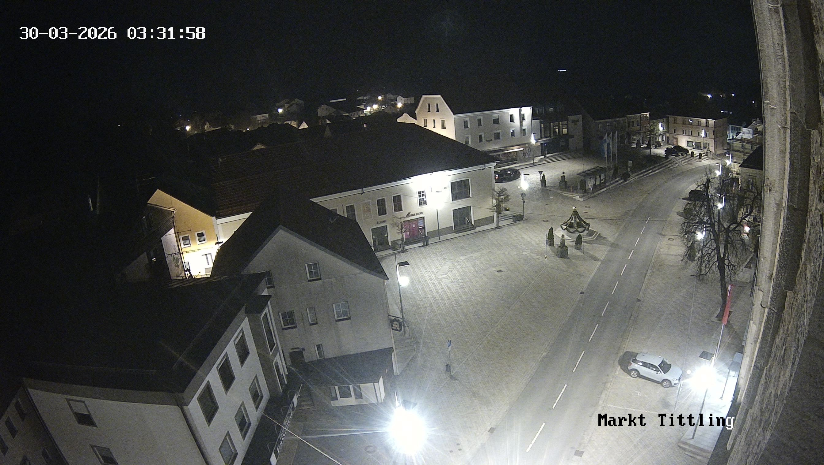 Archiv Foto Webcam Marktplatz in Tittling