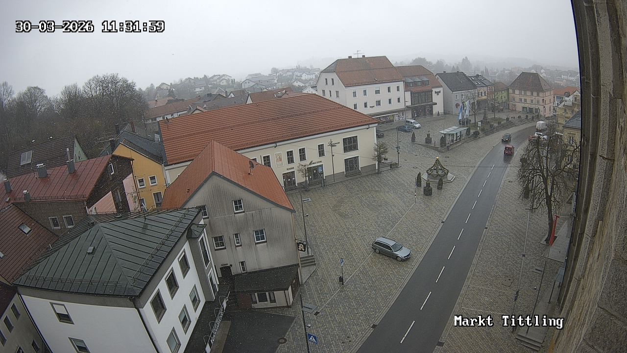 Archiv Foto Webcam Marktplatz in Tittling