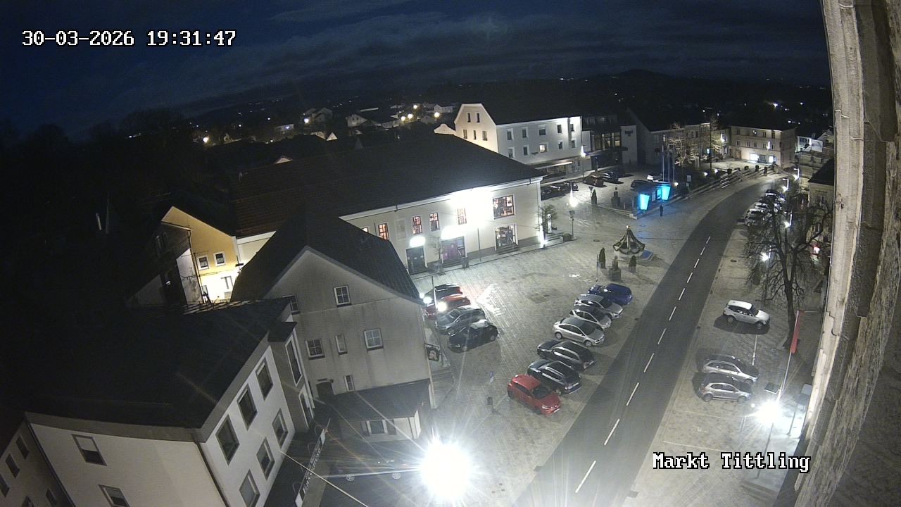 Archived image Webcam Tittling Market Square