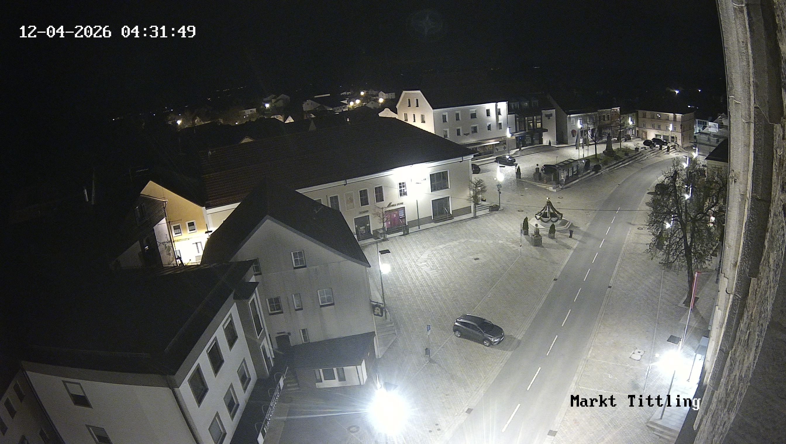 Archiv Foto Webcam Marktplatz in Tittling