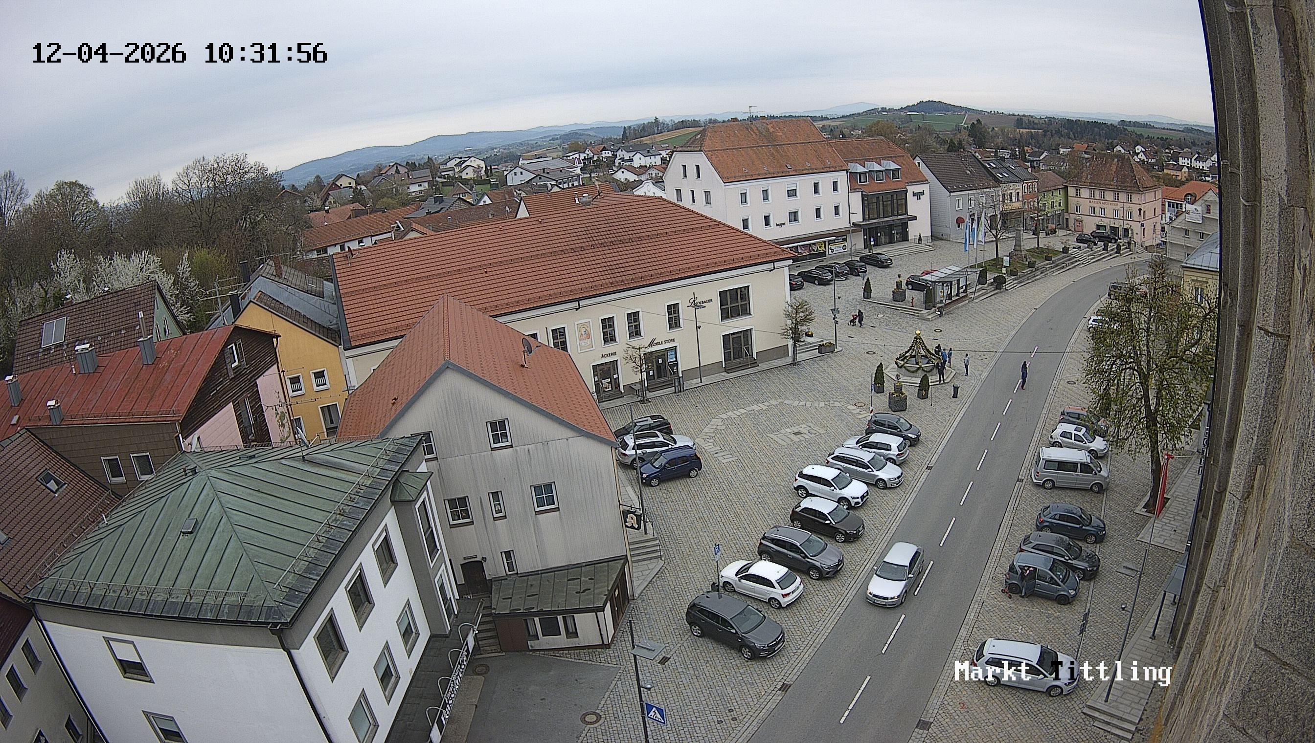 Archiv Foto Webcam Marktplatz in Tittling